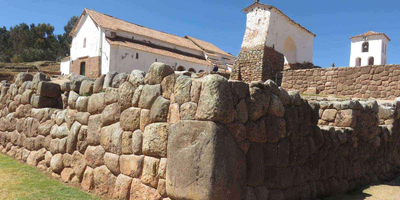 Chinchero sacred valley cusco