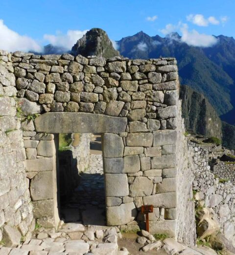 Machu Picchu tour Plus Sun Gate Hike 2 Days