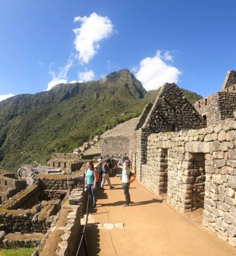 Tour to Machu Picchu with Panoramic Vistadome Train – 2023
