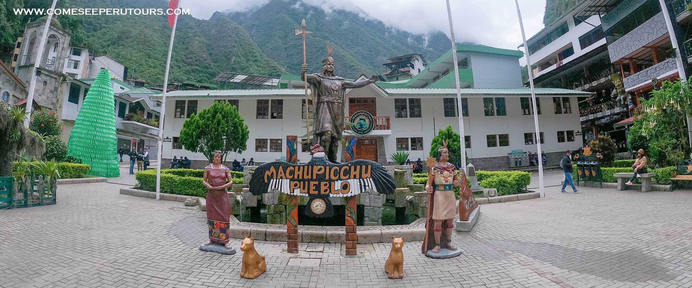 Aguas Calientes Pueblo - Machu Picchu