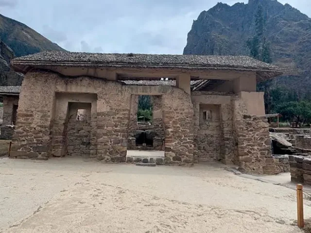  Ollantaytambo
