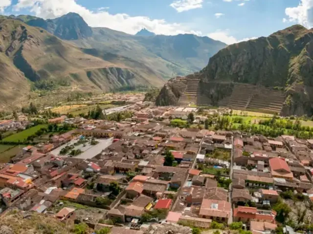 Ollantaytambo Peru: The Ultimate 2026 Travel Guide (Everything You Need to Know)
